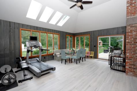 4 Old Woods Road Brookfield CT 06804