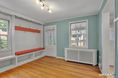 132 North Main Street West Hartford CT 06107