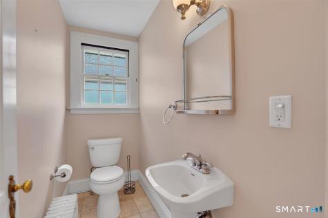 132 North Main Street West Hartford CT 06107