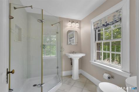 132 North Main Street West Hartford CT 06107