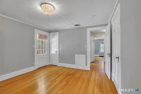 132 North Main Street West Hartford CT 06107