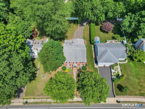 132 North Main Street West Hartford CT 06107