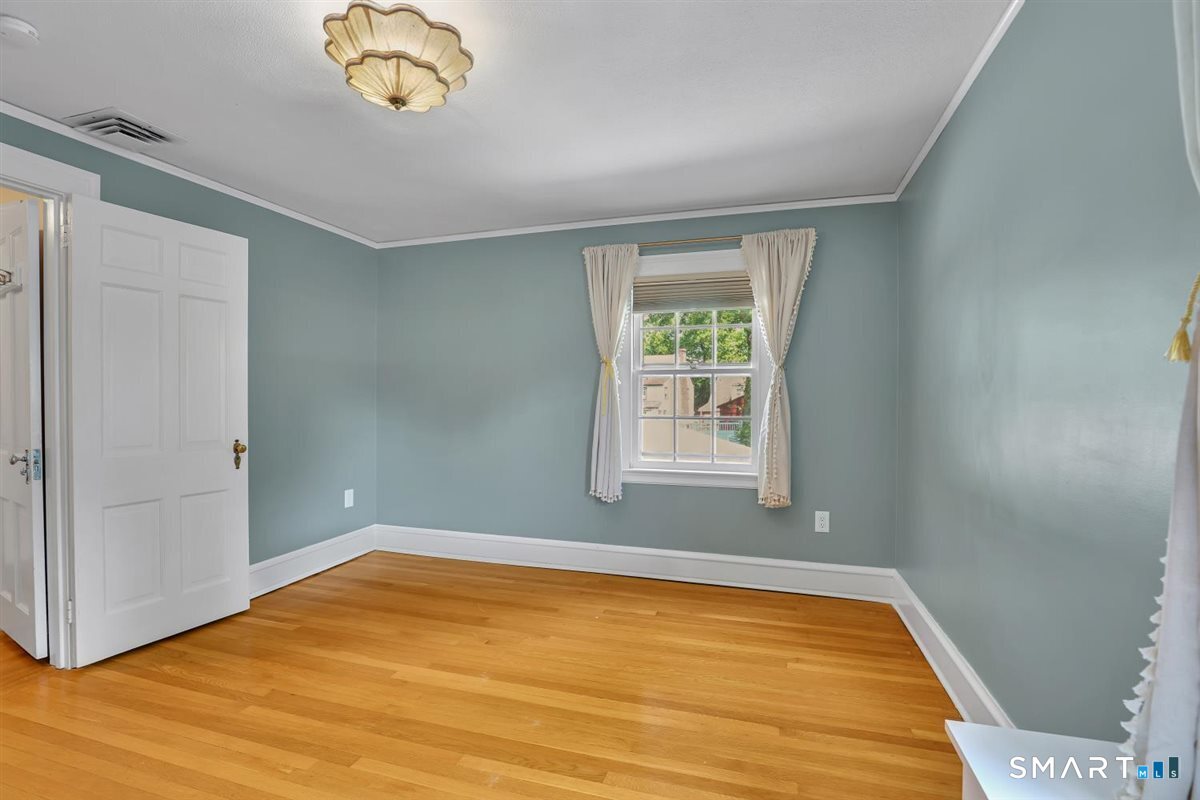 132 North Main Street West Hartford CT 06107