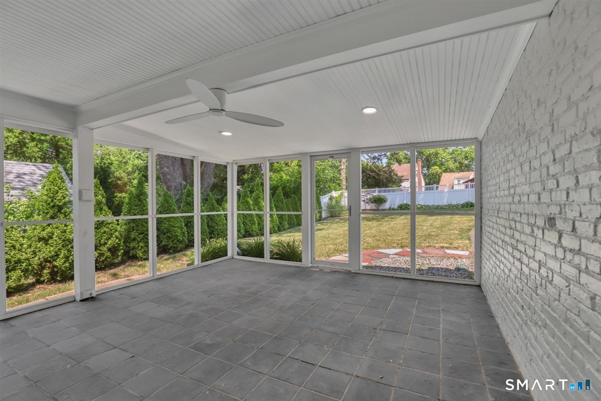 132 North Main Street West Hartford CT 06107