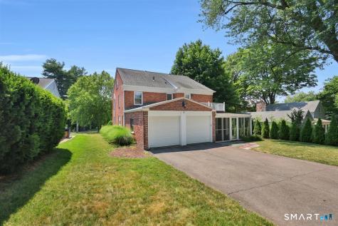 132 North Main Street West Hartford CT 06107