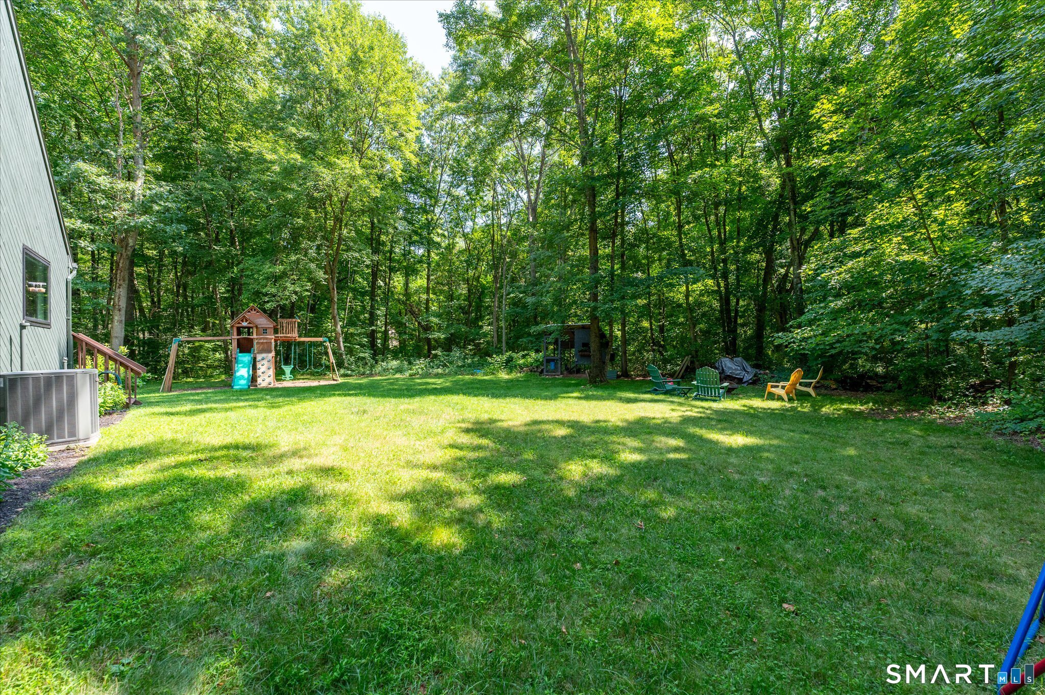 20 Riverside Court Guilford CT 06437