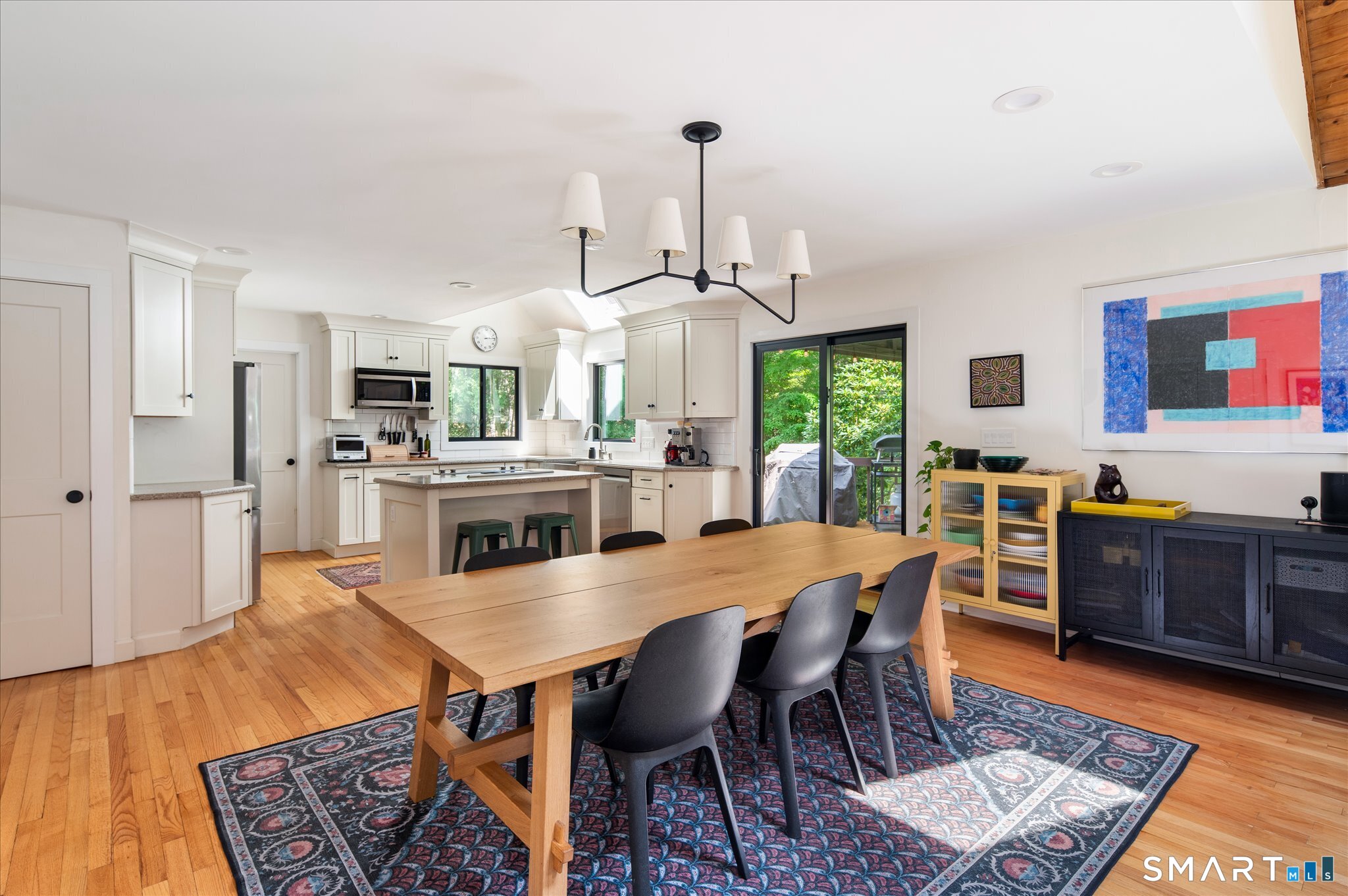 20 Riverside Court Guilford CT 06437