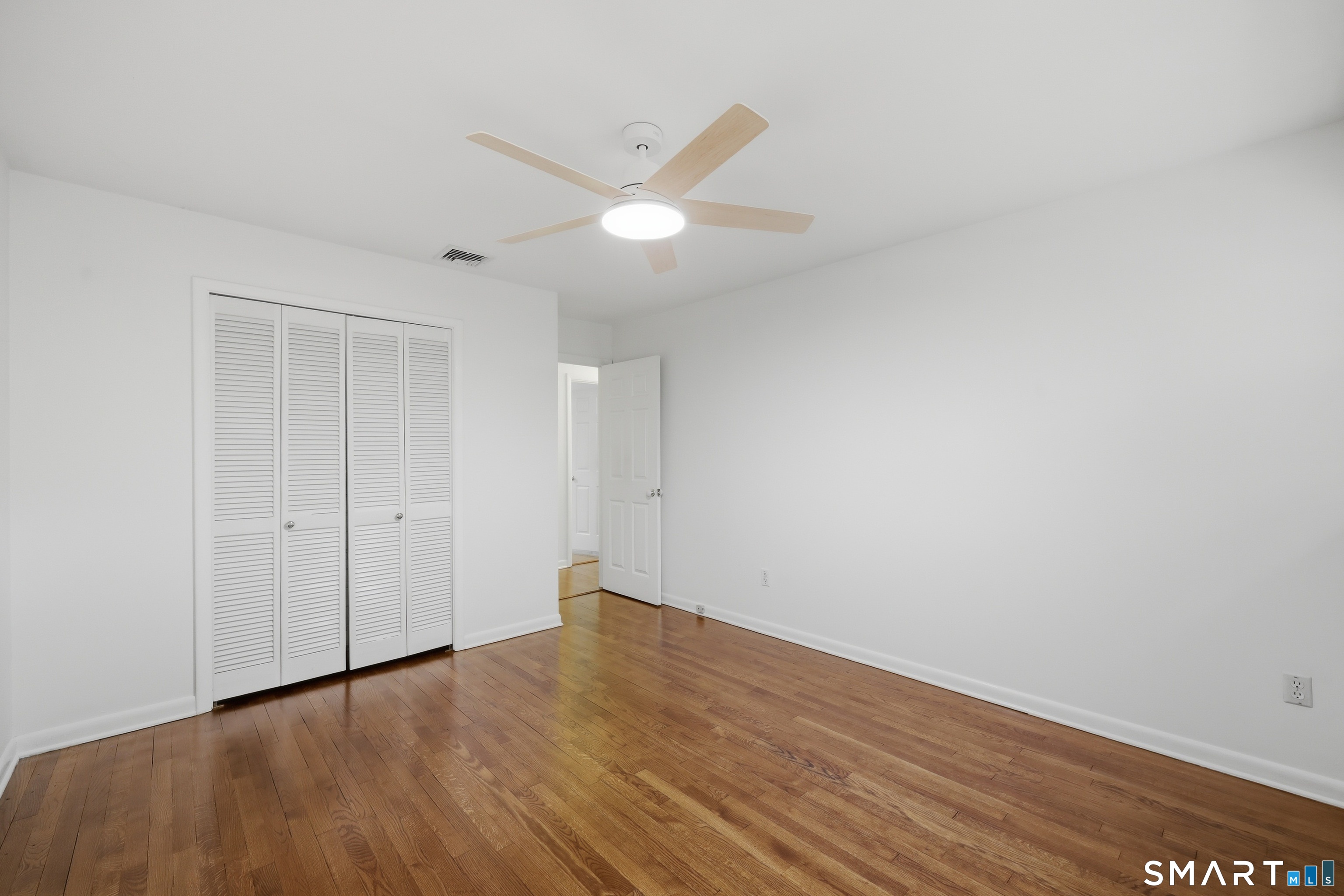 207 Barncroft Road Stamford CT 06902