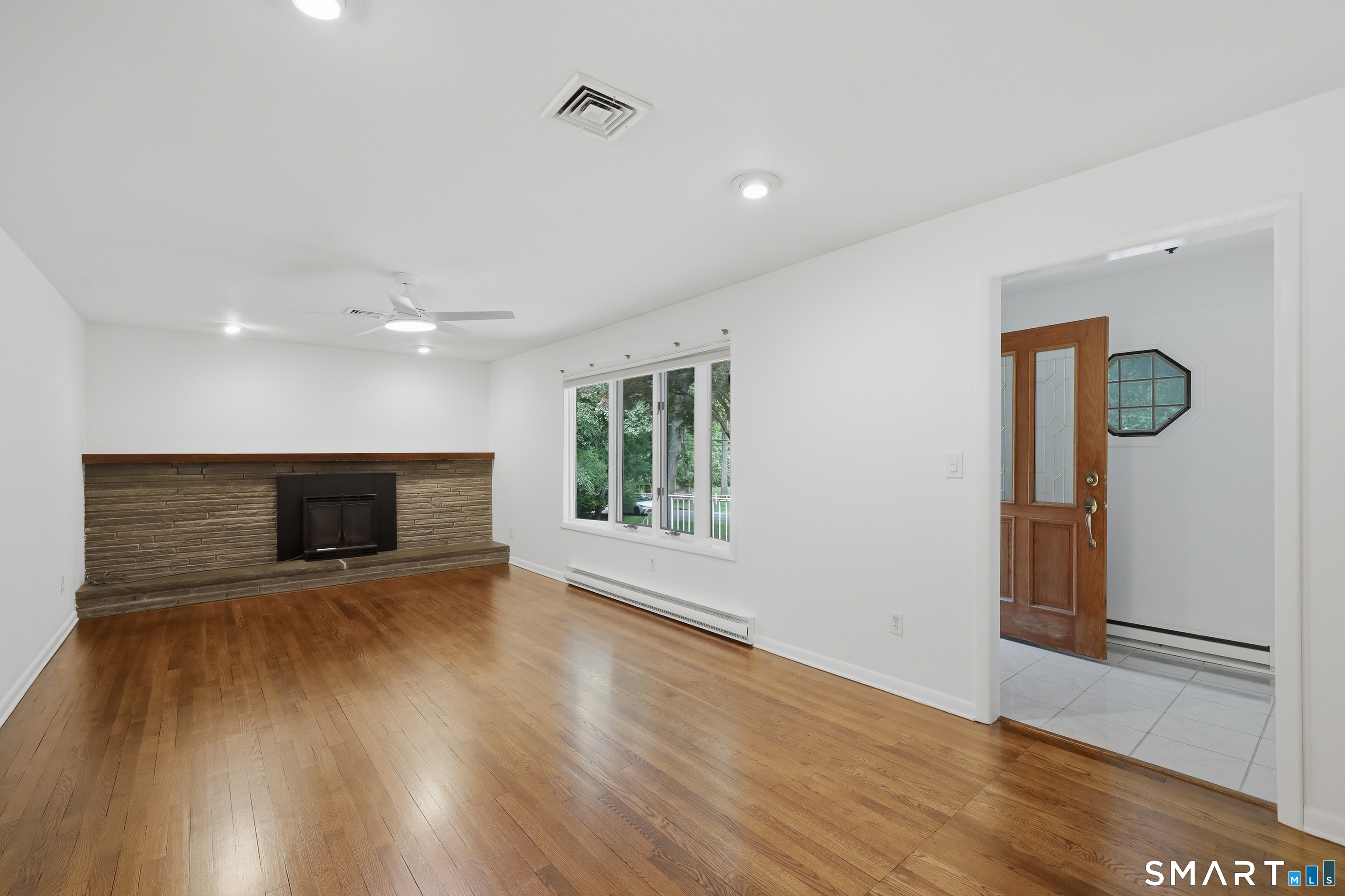 207 Barncroft Road Stamford CT 06902