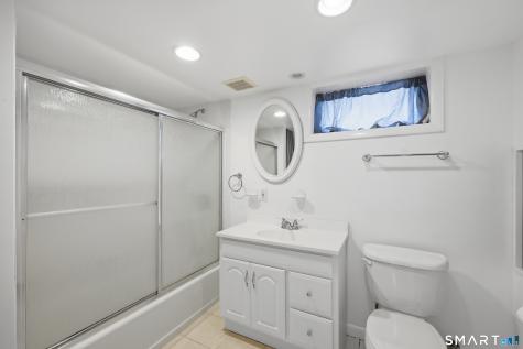 207 Barncroft Road Stamford CT 06902