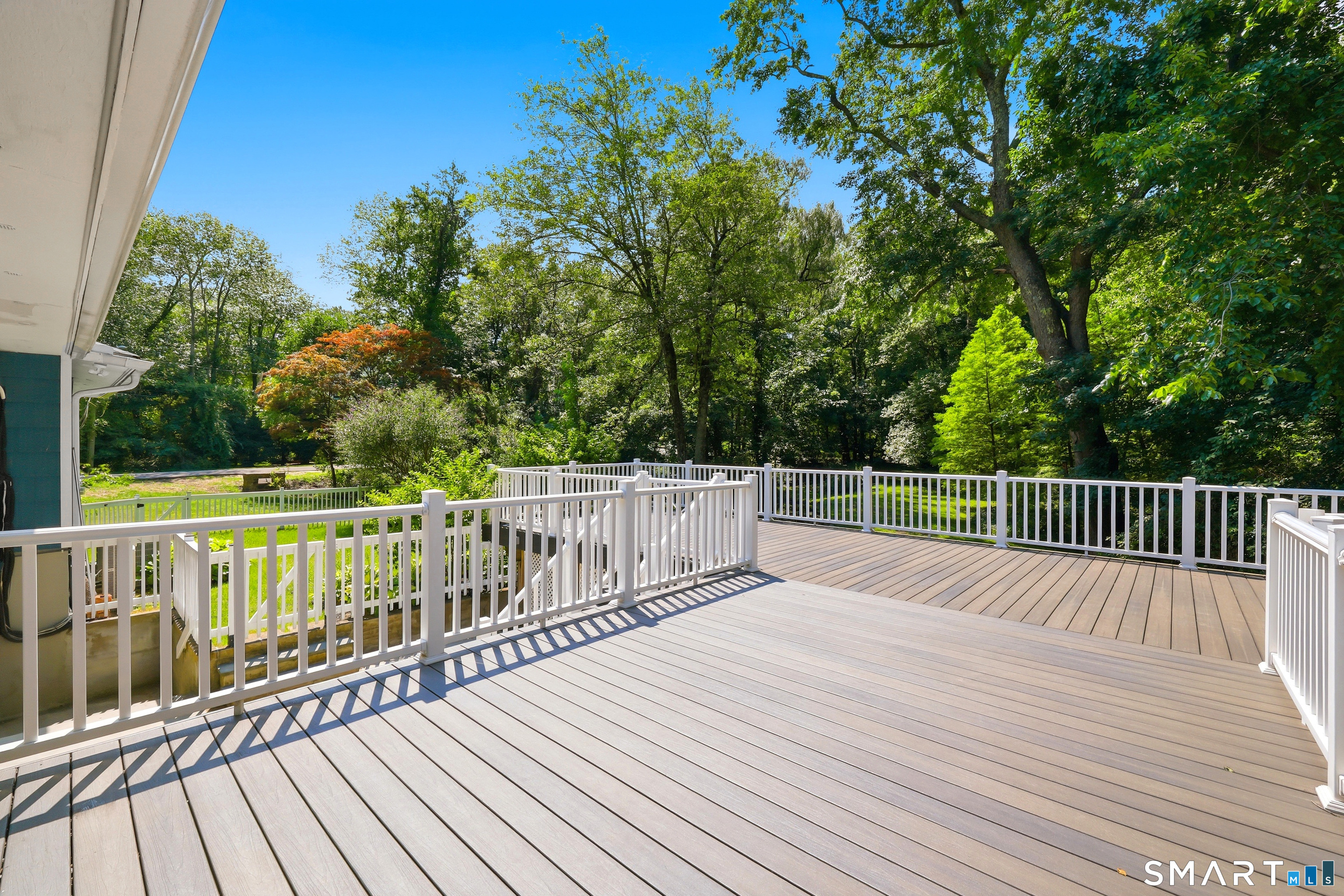 207 Barncroft Road Stamford CT 06902