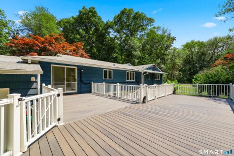 207 Barncroft Road Stamford CT 06902