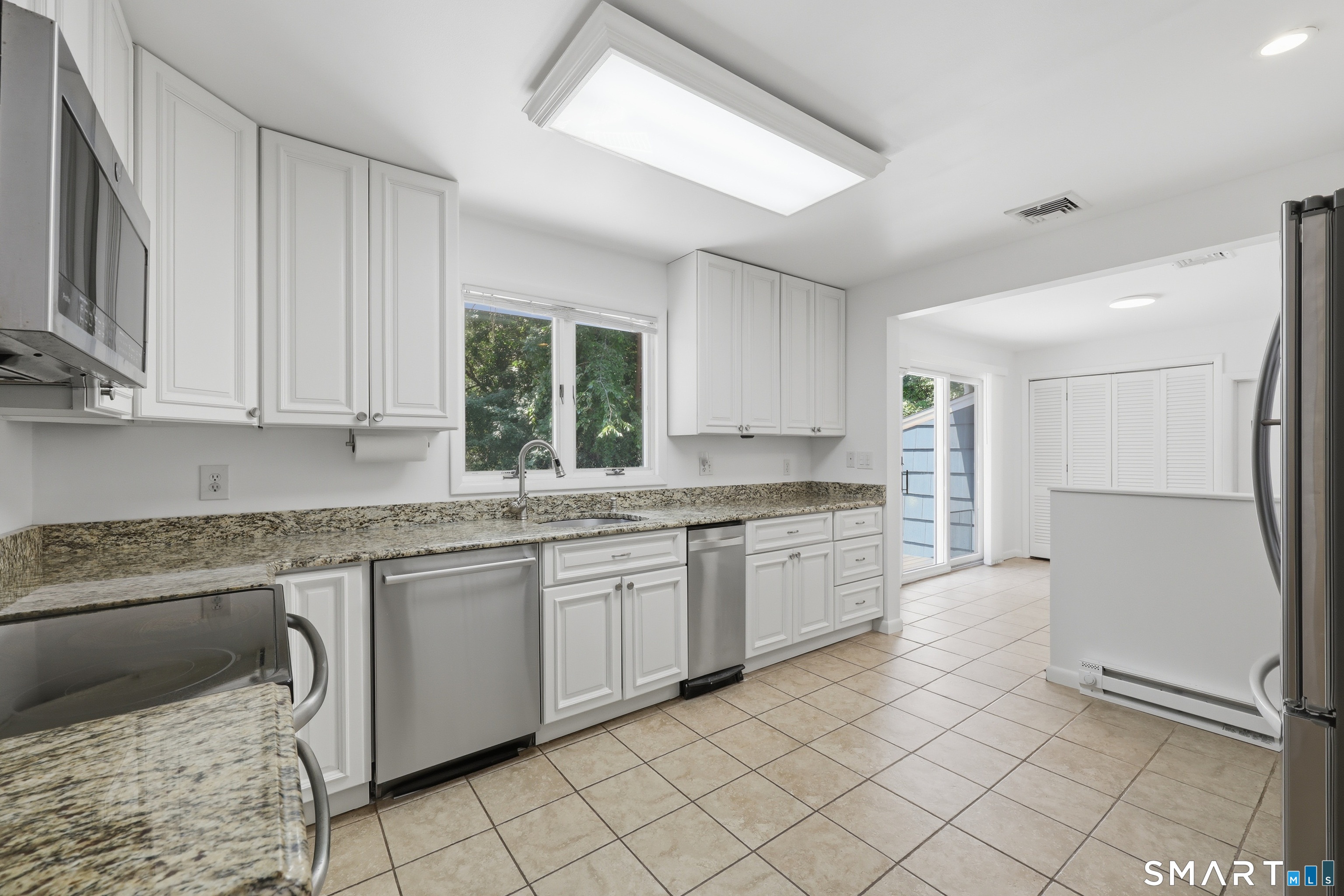 207 Barncroft Road Stamford CT 06902