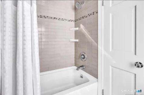 102 Peck Avenue West Haven CT 06516