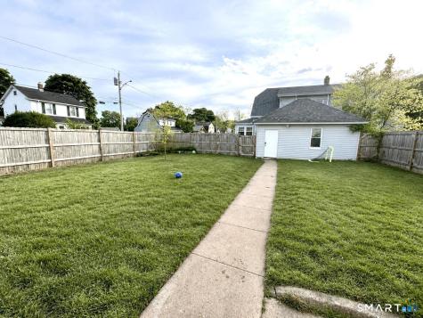 102 Peck Avenue West Haven CT 06516