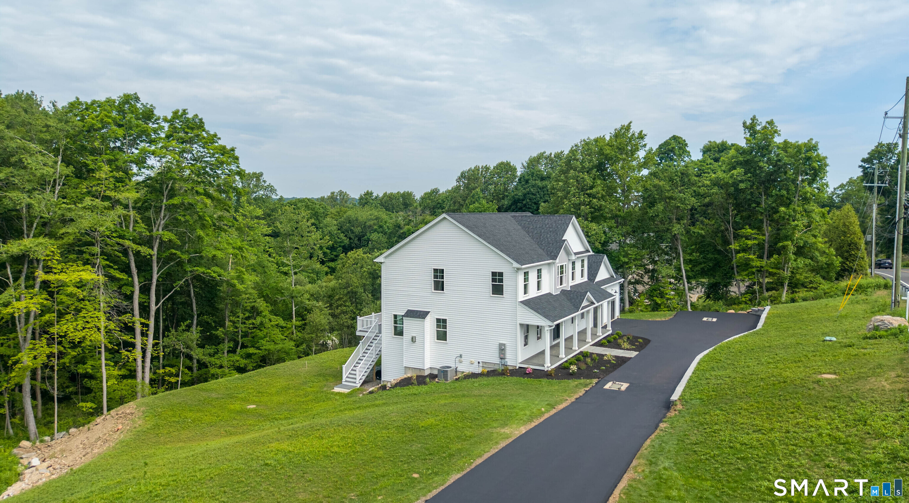 1427 Monroe Turnpike Monroe CT 06468