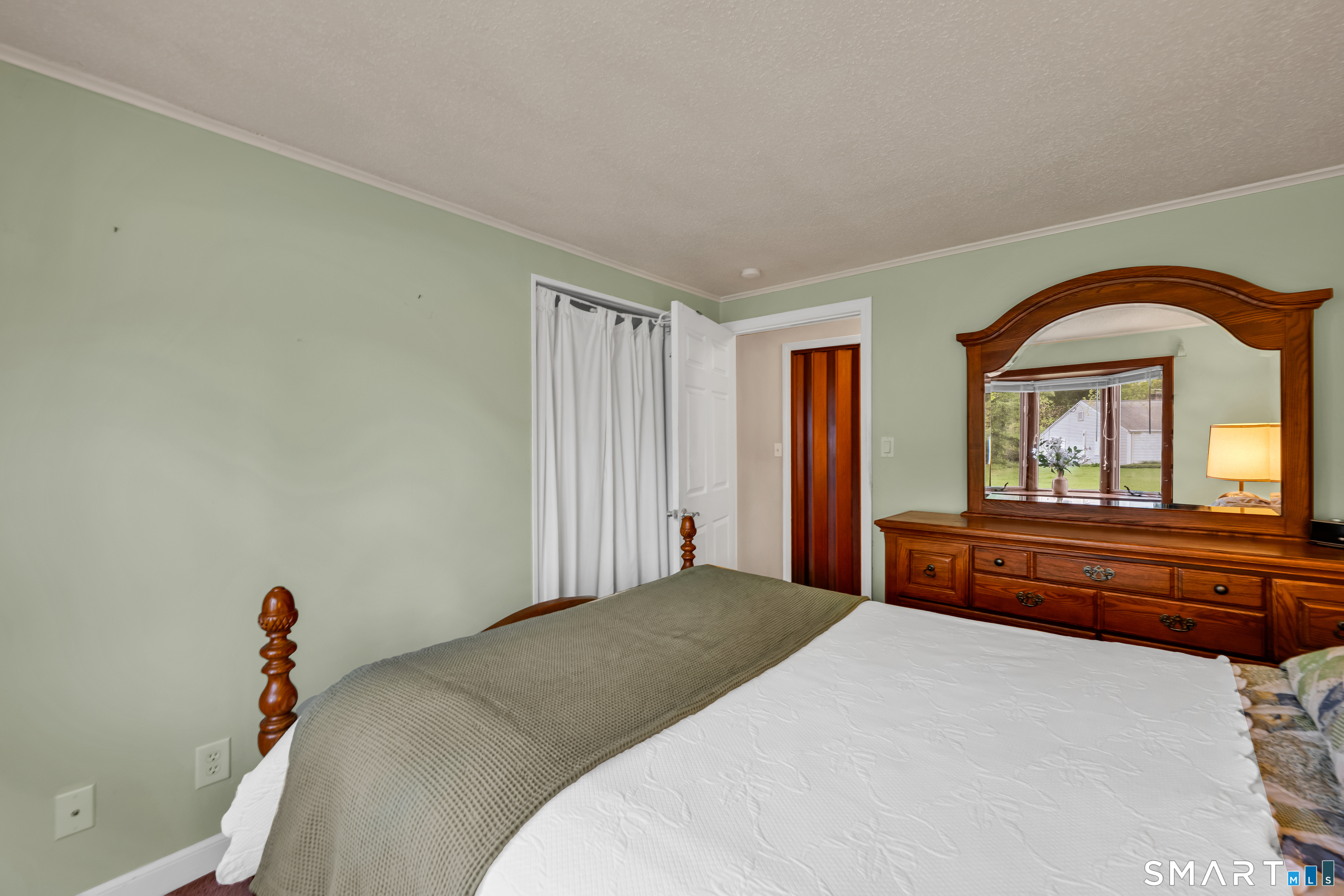 86 Indian Hill Road Newington CT 06111