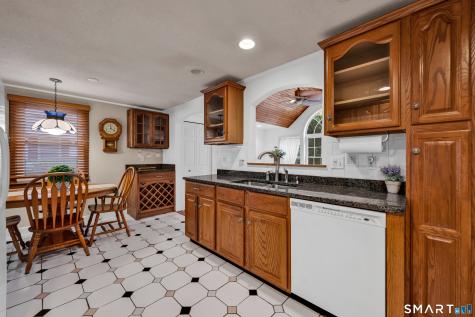 86 Indian Hill Road Newington CT 06111