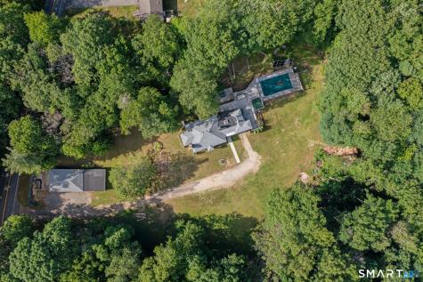 152 Ramstein Road New Hartford CT 06057