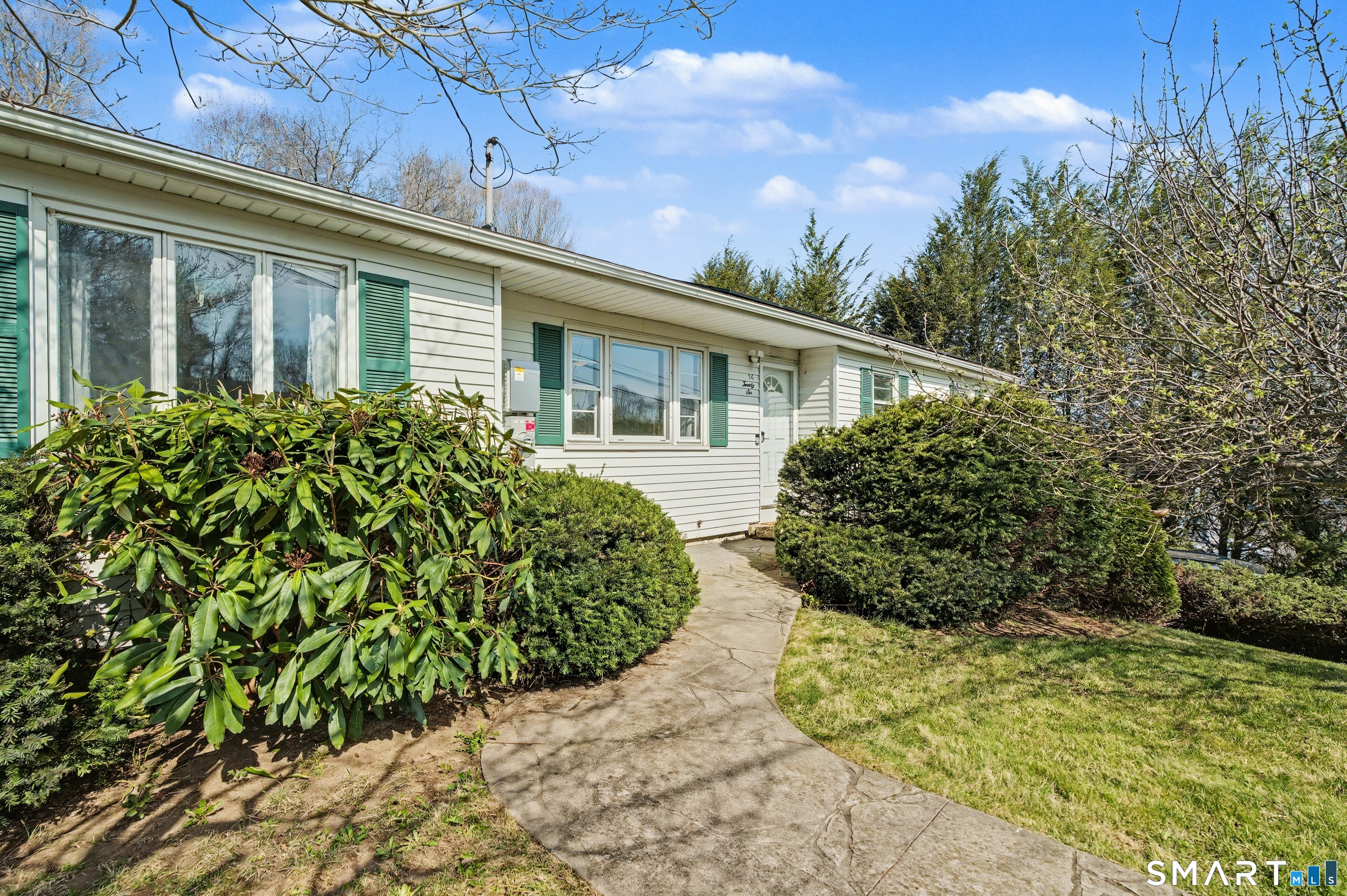 26 Sprucewood Road Watertown CT 06795
