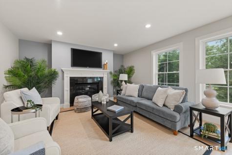 9 Beechwood Drive Newtown CT 06482