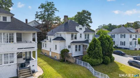 226 Broadway Norwich CT 06360