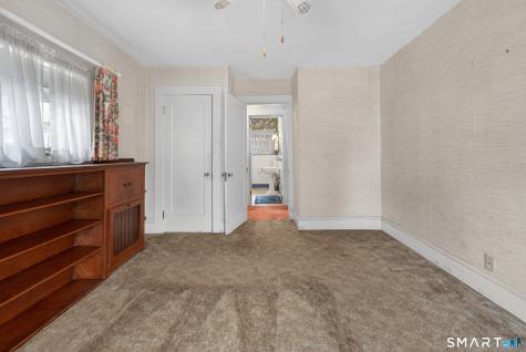 226 Broadway Norwich CT 06360