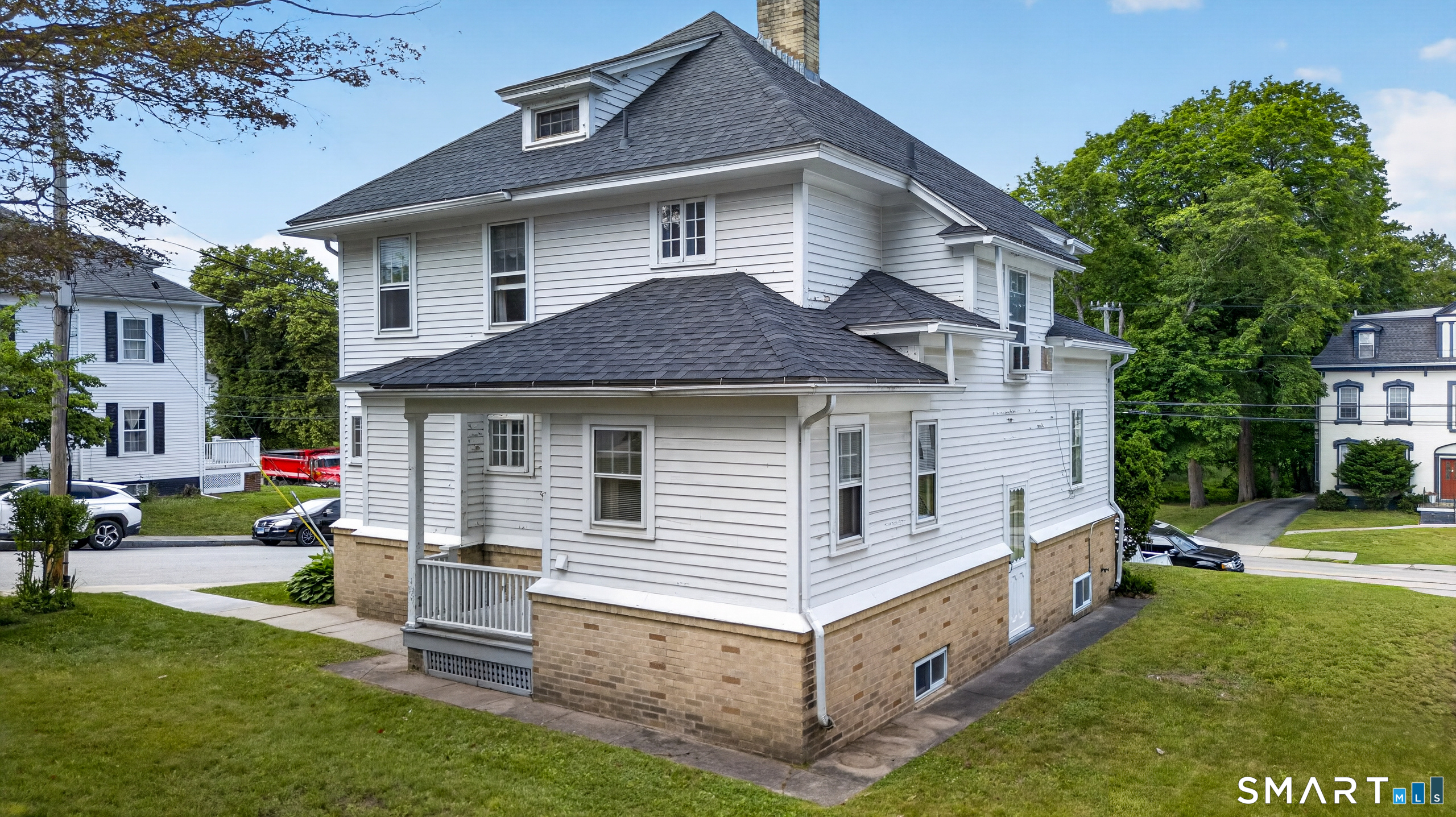 226 Broadway Norwich CT 06360