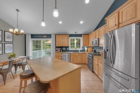 76 Juniper Way Brooklyn CT 06234