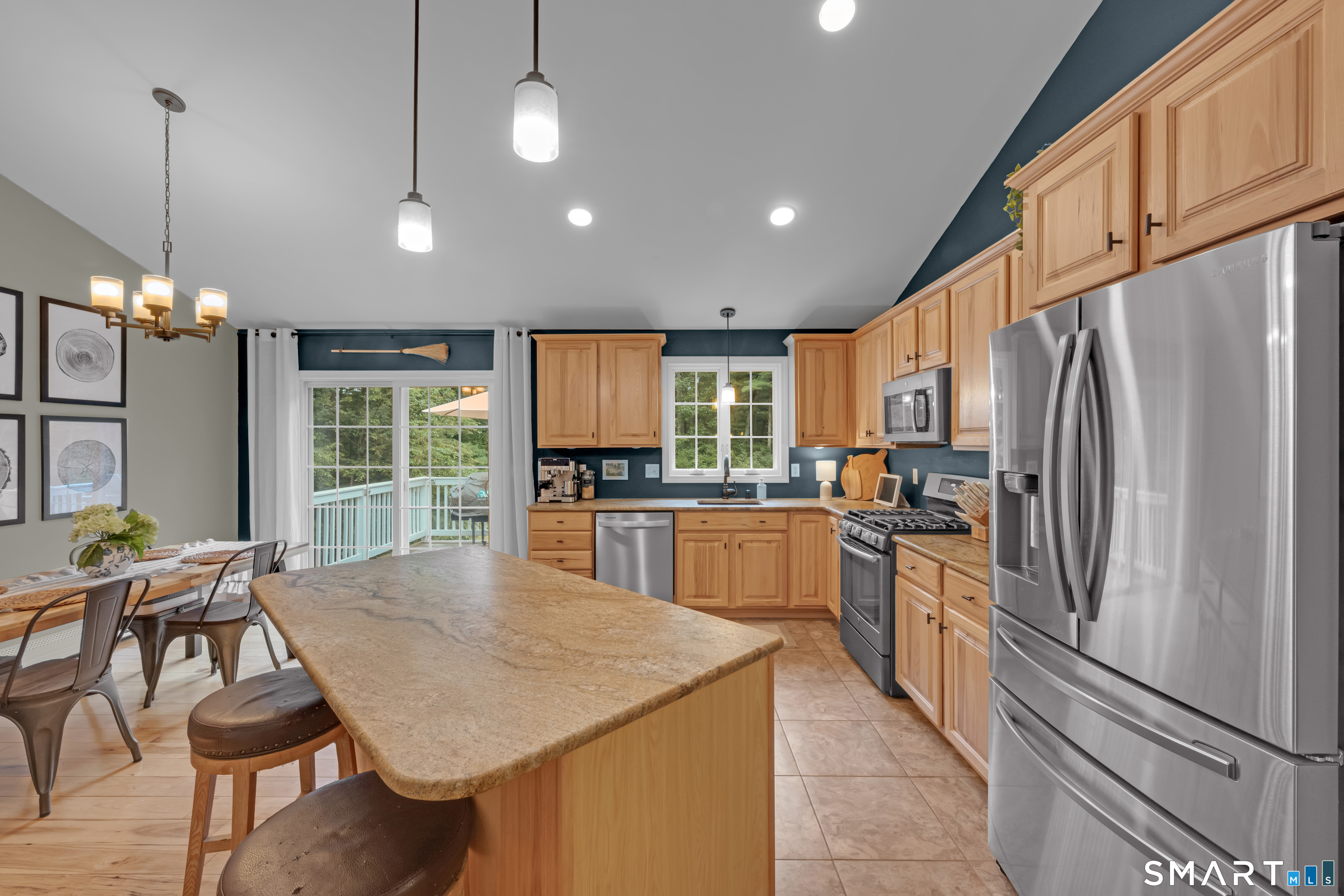 76 Juniper Way Brooklyn CT 06234