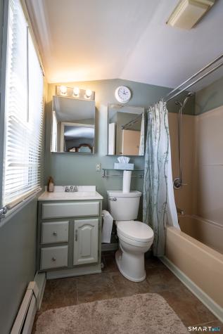 454 South Curtis Street Meriden CT 06450