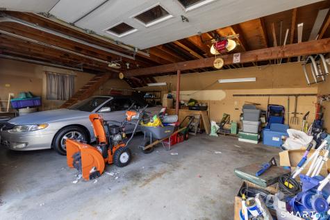 454 South Curtis Street Meriden CT 06450