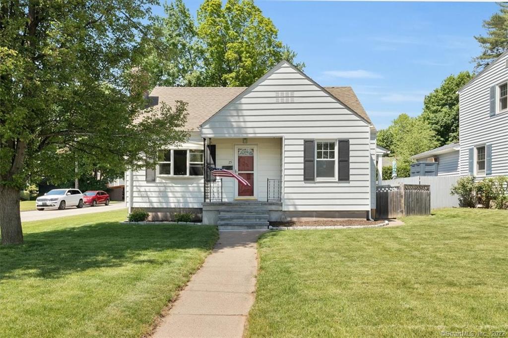 25 Avon Street Manchester CT 06040