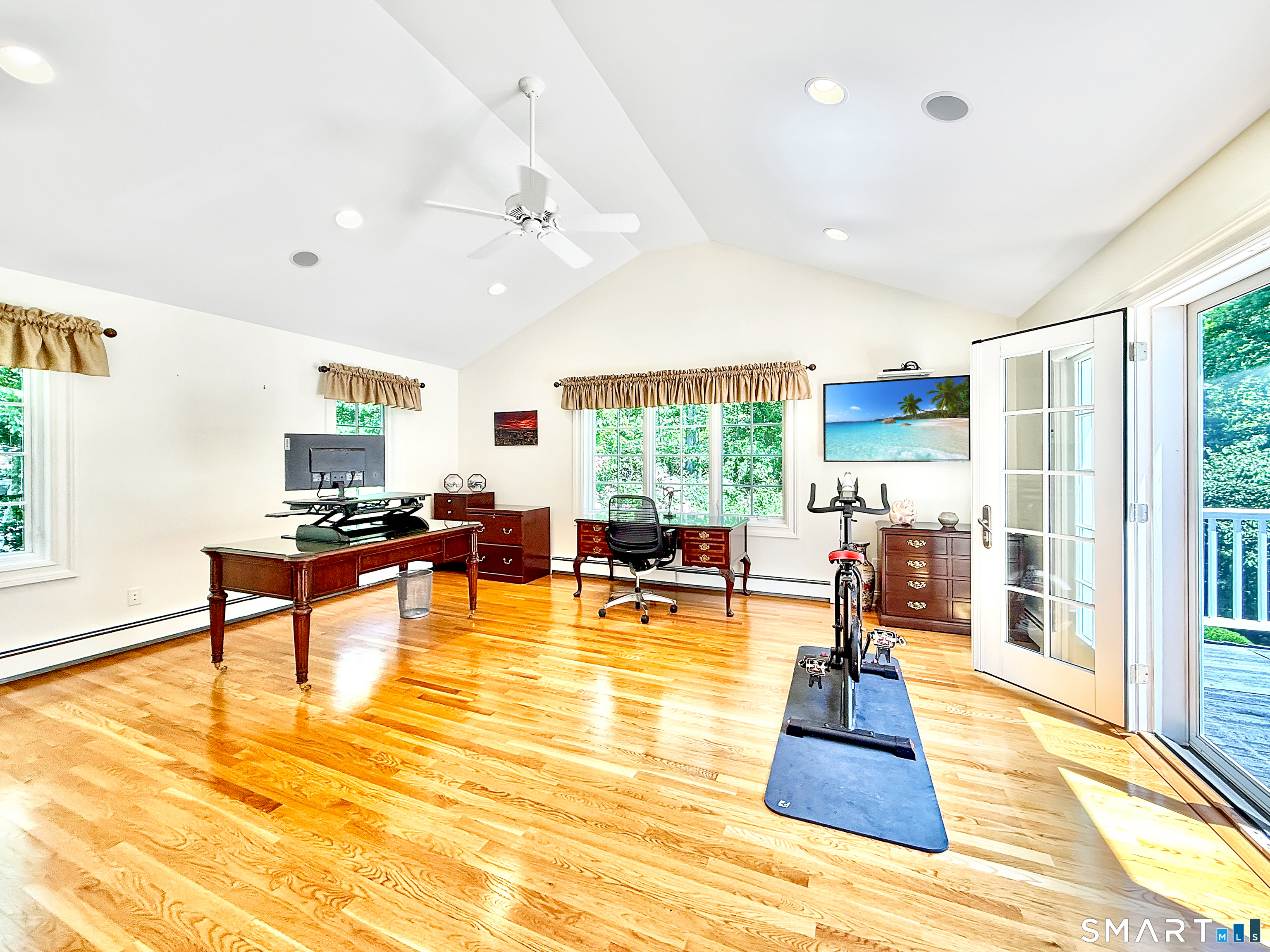 43 Laurel Ledge Road Stamford CT 06903