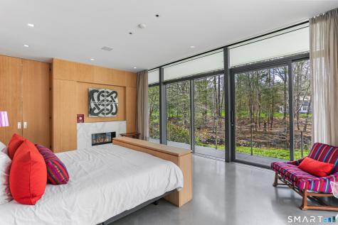 52 Valley Forge Road Weston CT 06883