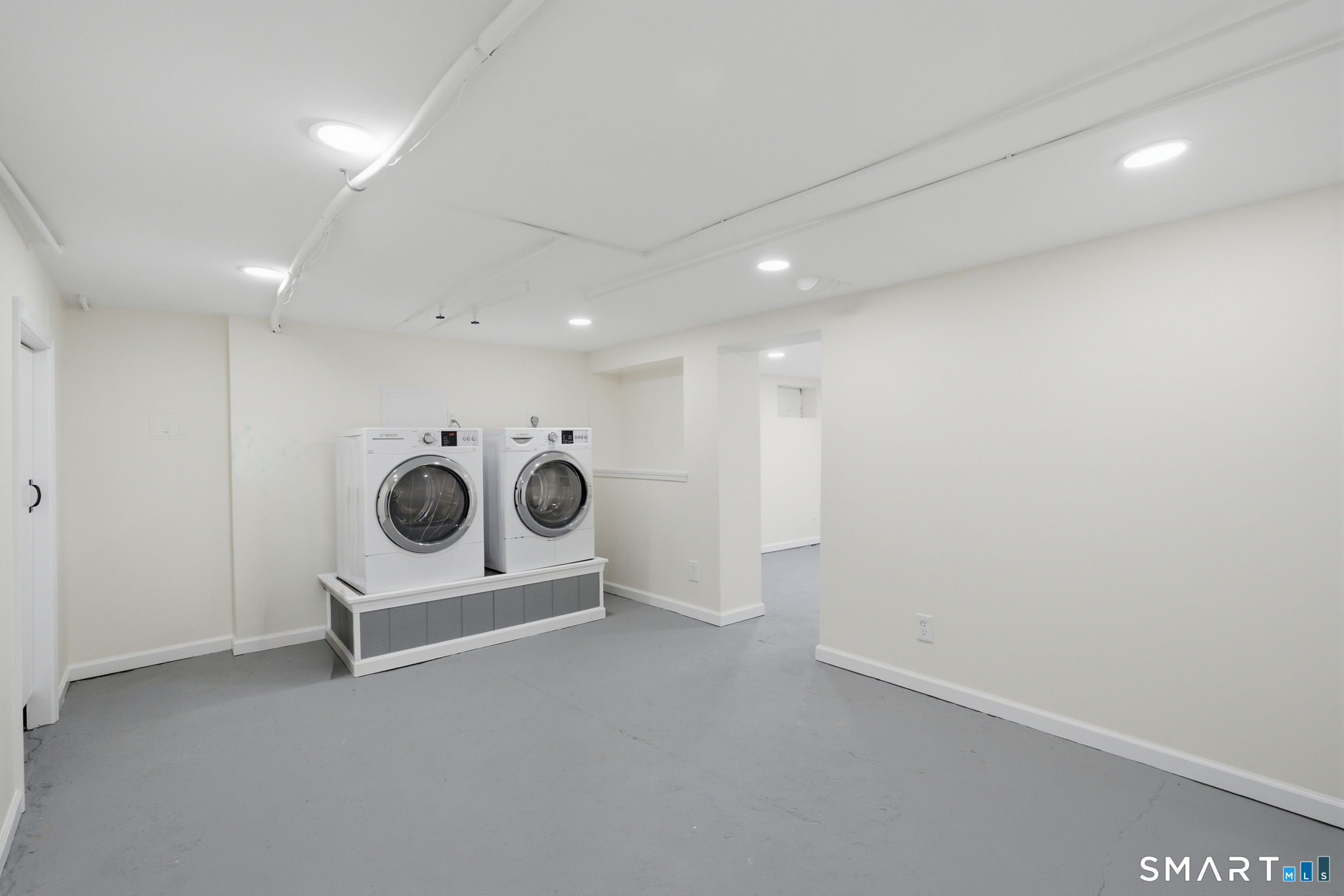 35 East New Street Bristol CT 06010