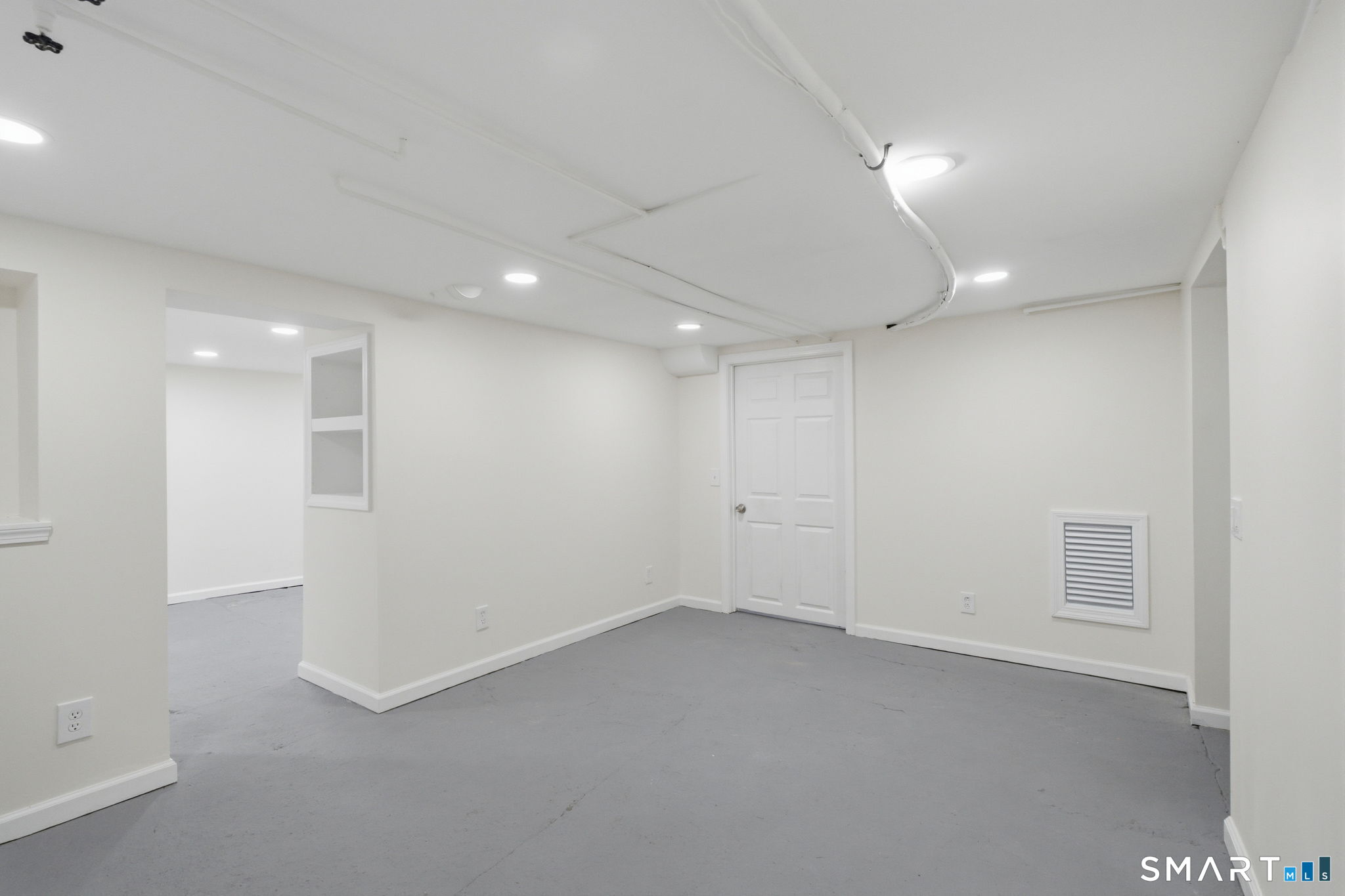 35 East New Street Bristol CT 06010