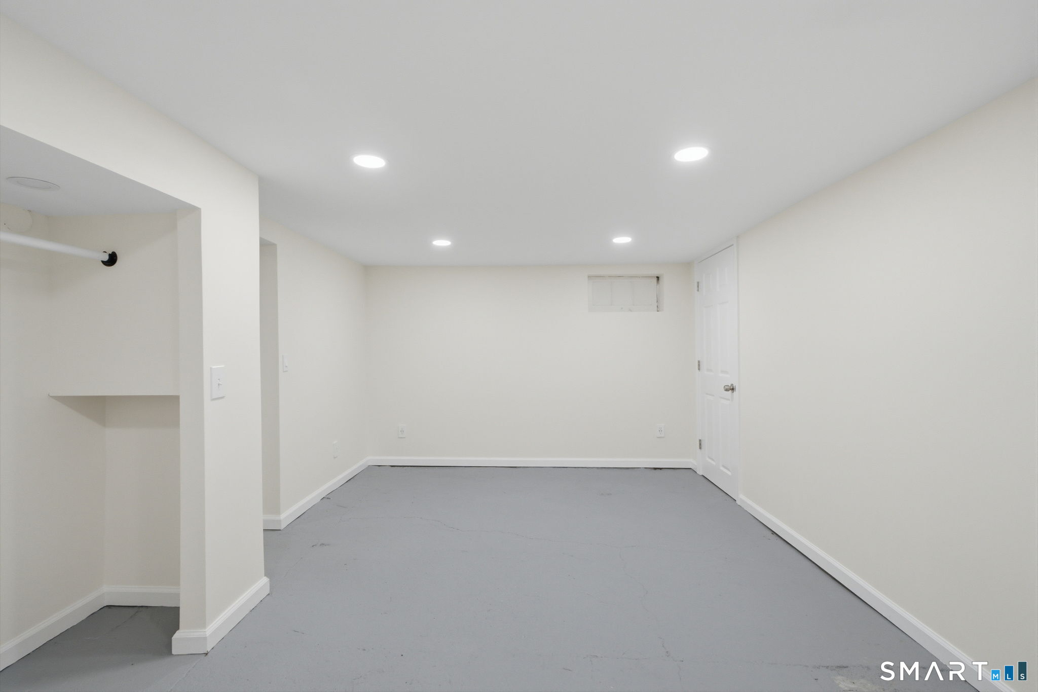 35 East New Street Bristol CT 06010