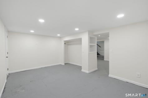 35 East New Street Bristol CT 06010