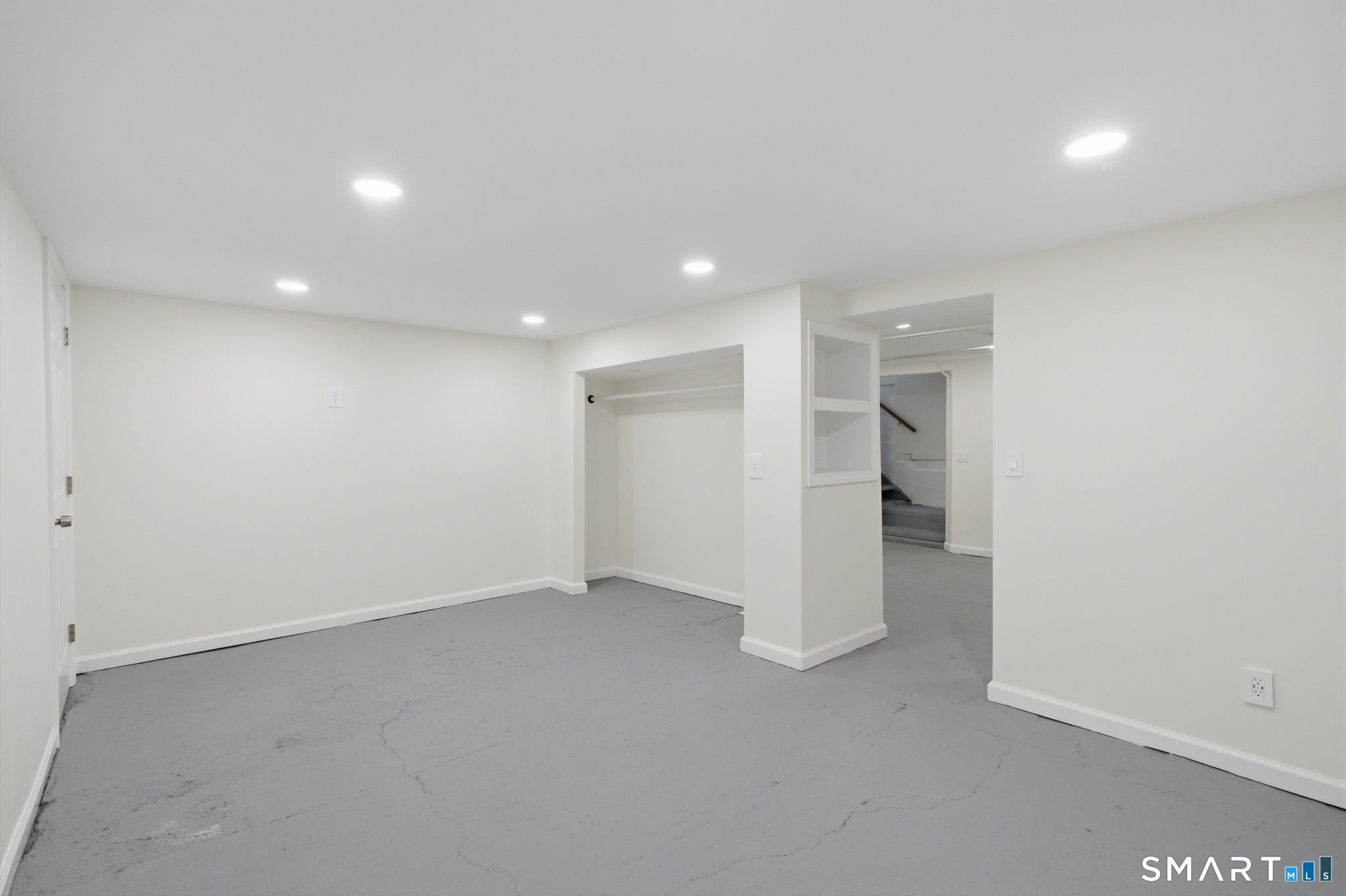 35 East New Street Bristol CT 06010
