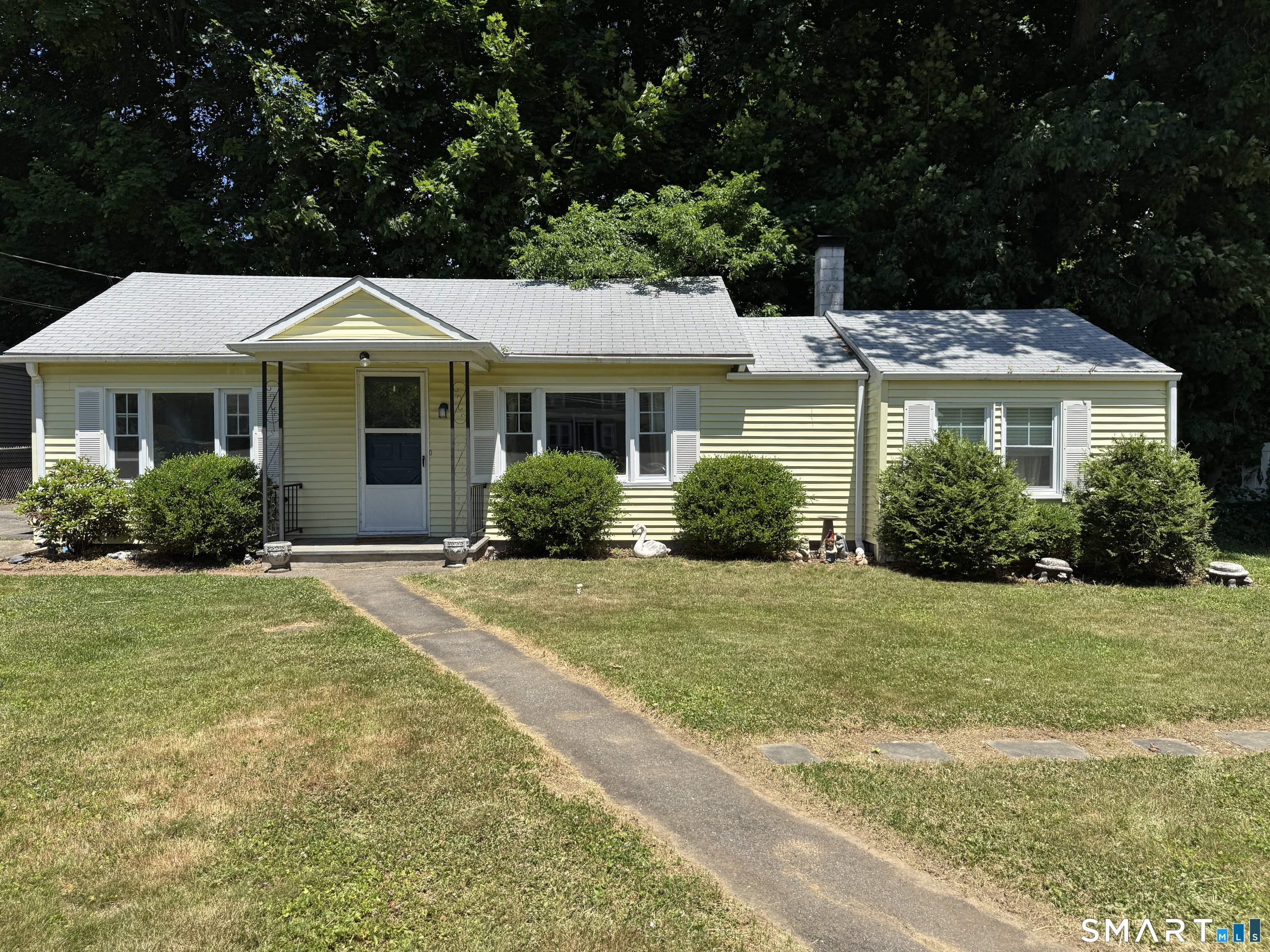 72 Nichols Avenue Fairfield CT 06825