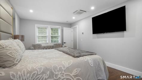 5 Candle Hill Road New Fairfield CT 06812