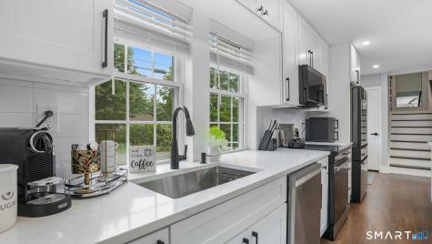 5 Candle Hill Road New Fairfield CT 06812