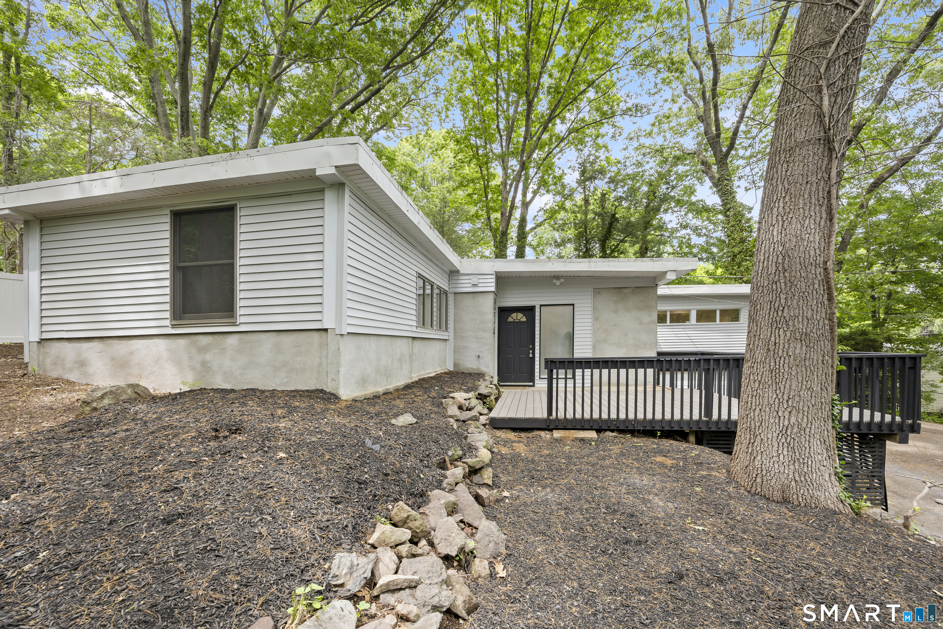 834 Totoket Road North Branford CT 06472