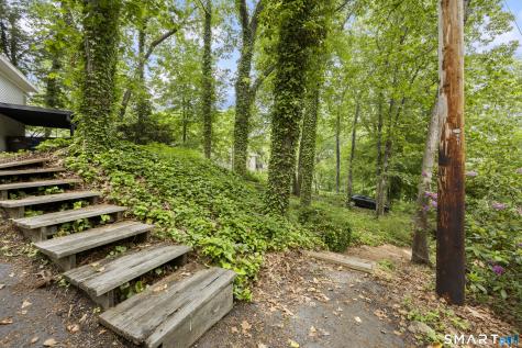 834 Totoket Road North Branford CT 06472
