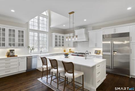 59 Lord Davis Lane Avon CT 06001