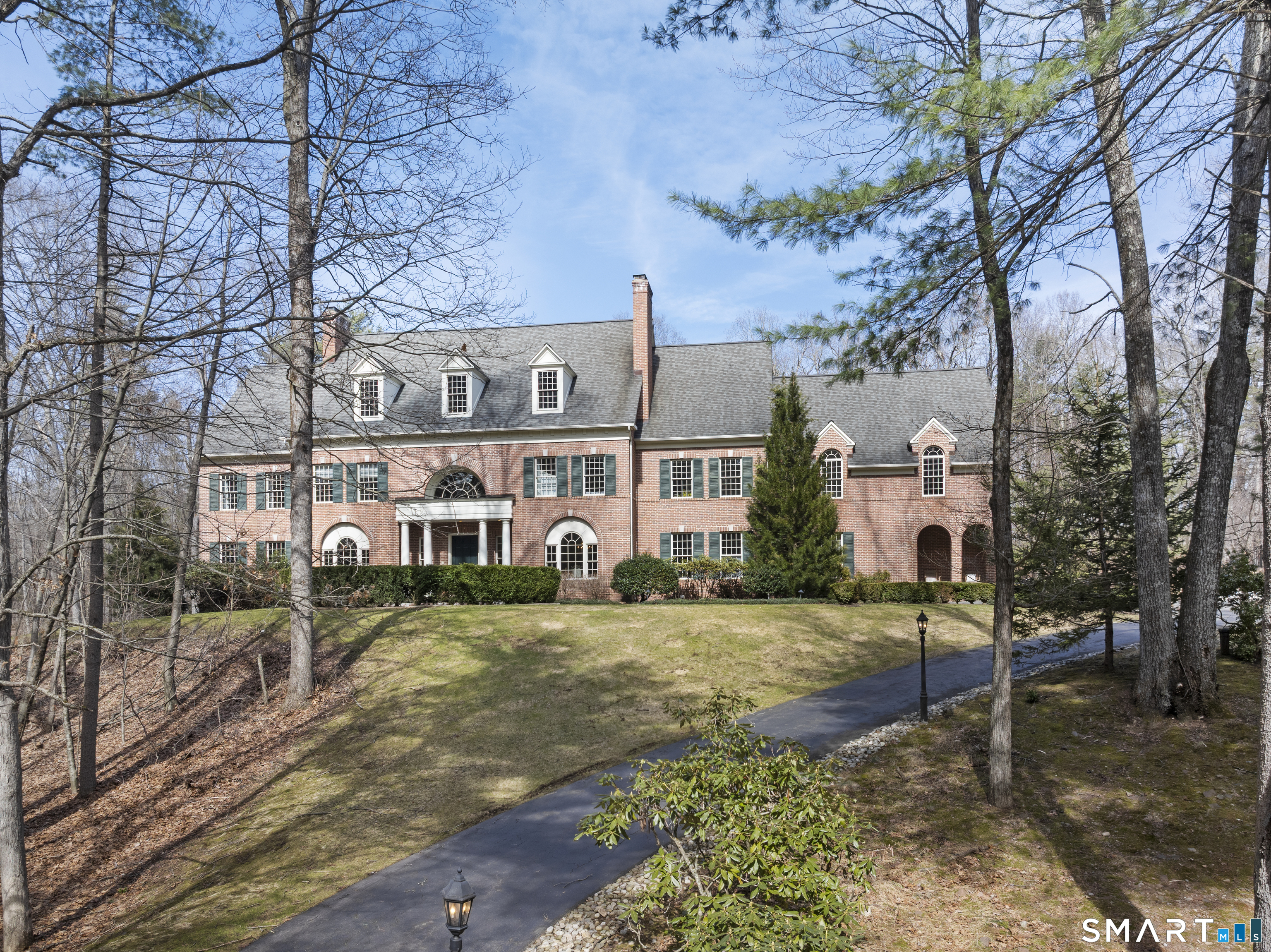 59 Lord Davis Lane Avon CT 06001