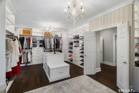 59 Lord Davis Lane Avon CT 06001