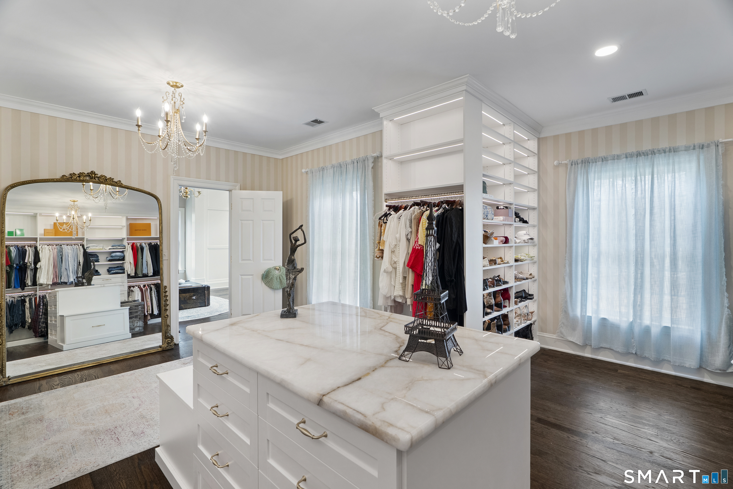 59 Lord Davis Lane Avon CT 06001