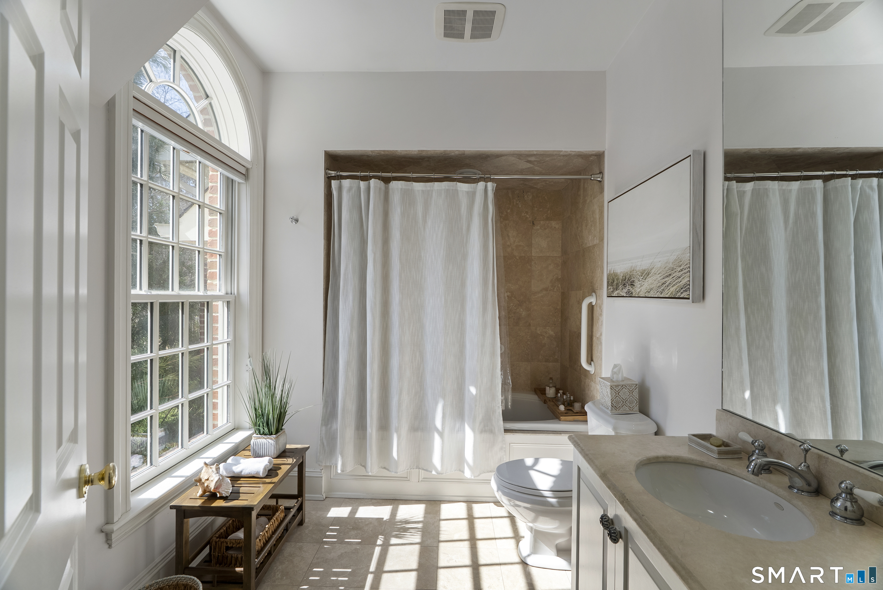 59 Lord Davis Lane Avon CT 06001